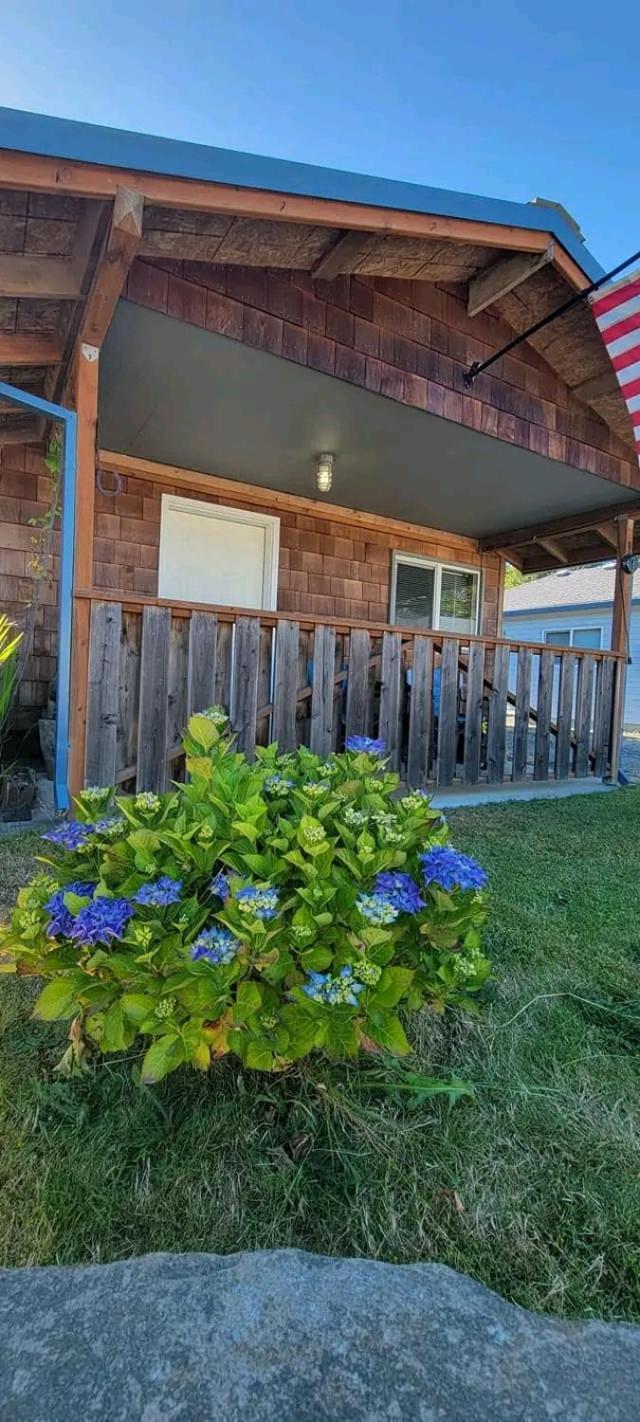The Bunkhouse Motel Nehalem Екстериор снимка