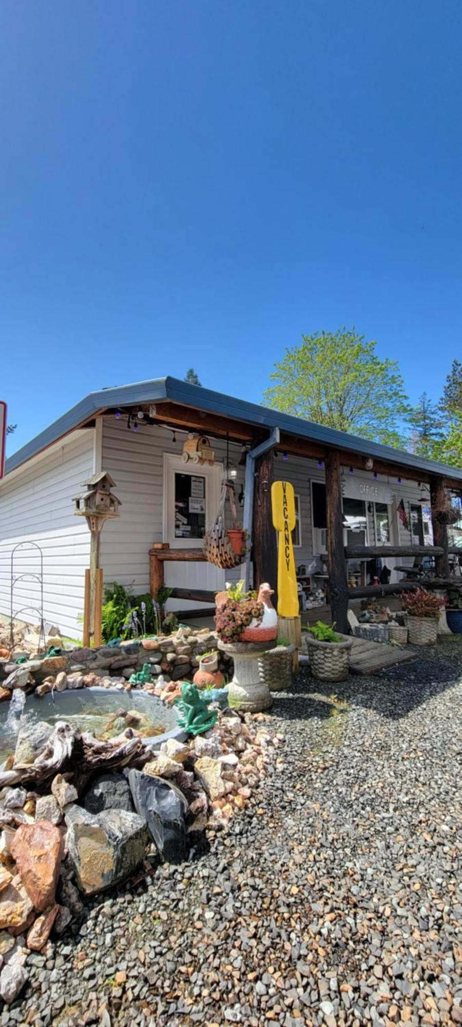 The Bunkhouse Motel Nehalem Екстериор снимка